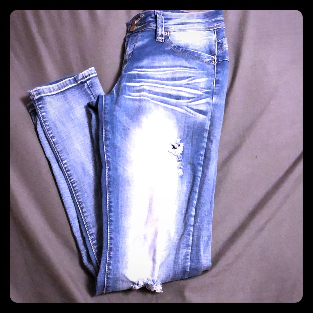 WannaBettaButt YMI jeans! Cute Distressed jeans.